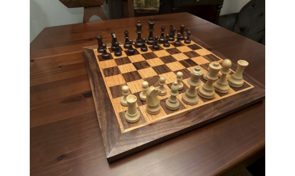 Jeu d'échecs en bois